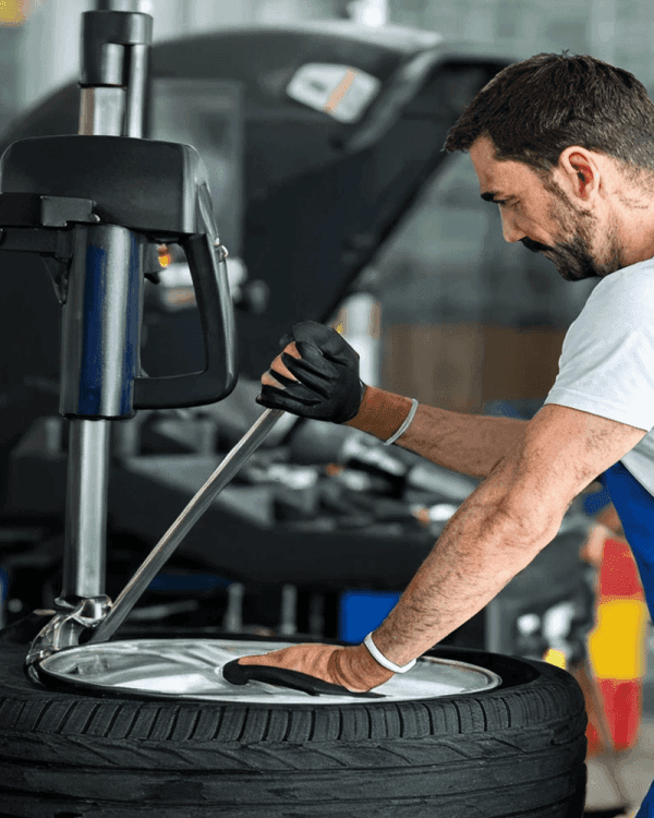 Tyre Change and Balancing / Tyre Replacement